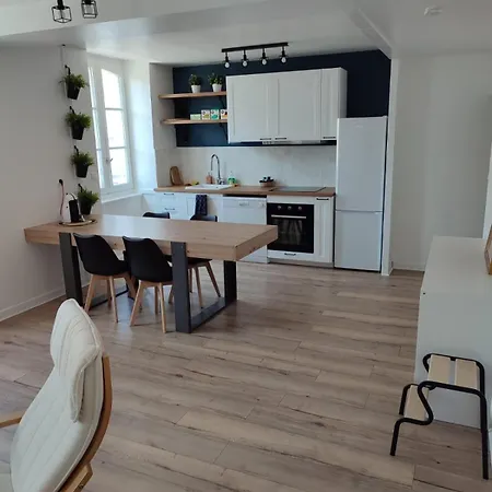 Saint Esprit 2-room Lejlighed